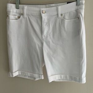 Talbots women’s White Jean Shorts Mid-Length Classic Design